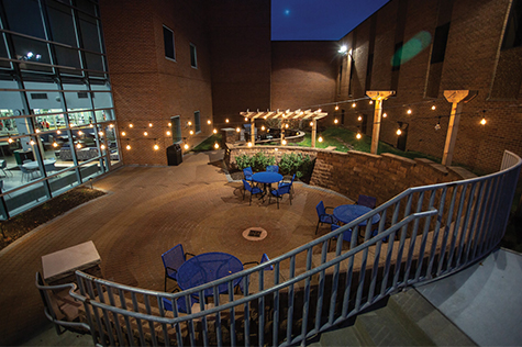 Patio-786A1226